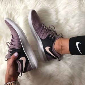 NEW‼️NIKE FREE TR 7 BIONI 💜